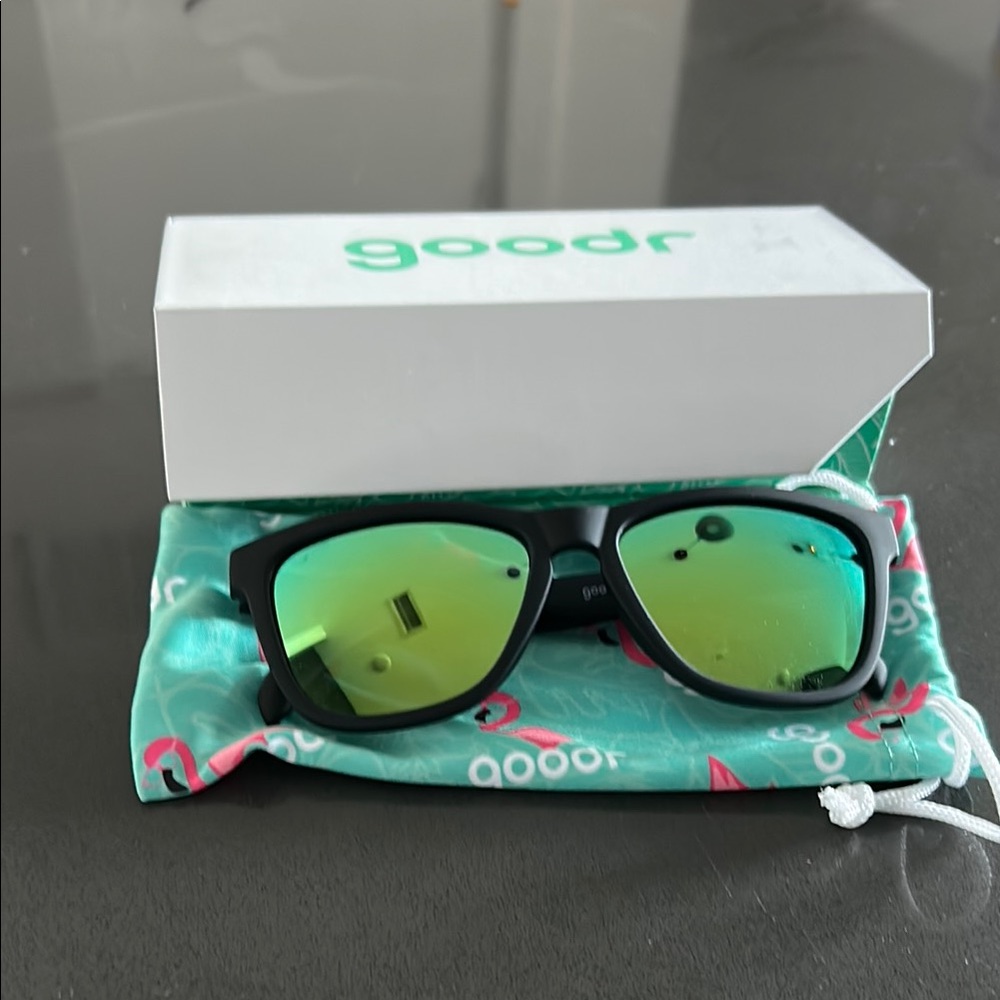 Black and Green Wayfarer Glasses